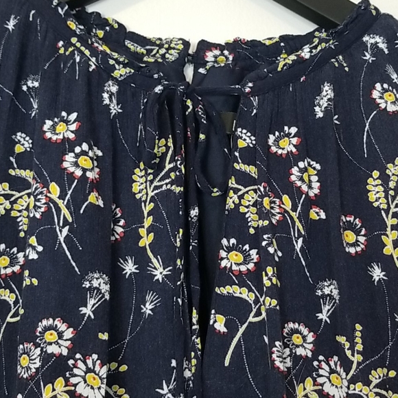 LOFT Floral Print Sleeveless Tie Front Blue Romper - Picture 6 of 14